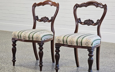 Pair of Victorian cedar balloon back dining chairs (85 x 47 x 64cm)