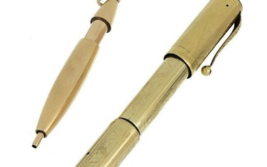 Penna e matita a ciondolo, laminate in oro