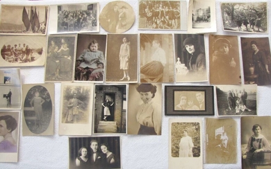 Photo archive of a Jewish Polish family, 25 items, Rzeszow, Poland, Tel-Aviv, 1st half of 20th cen.