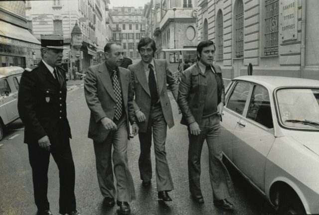 Photographes non identifié. Albert SPAGGIARI, trois (3) photographies, 1976-1980. Tirages argentiques d’époque, de 17,8 x...