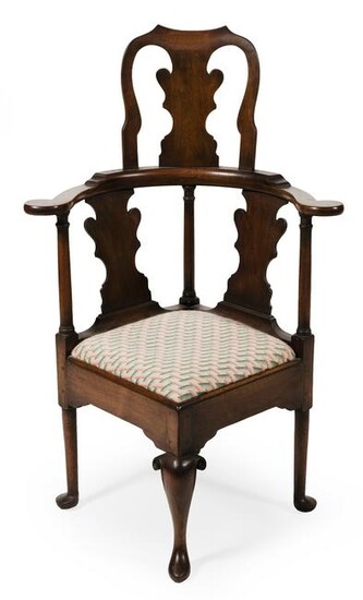 QUEEN ANNE-STYLE HIGH-BACK CORNER CHAIR Early 20th