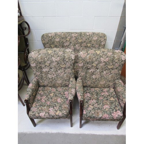 Three piece cottage suite comprising of 2 seater sofa and 2 ...