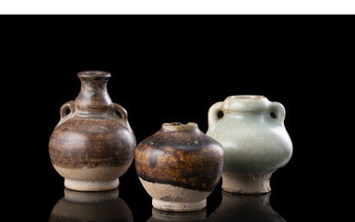 Three small heartenware vases, one with celadon glaze and two with brown glaze (defects) (h. max 7.5 cm.)