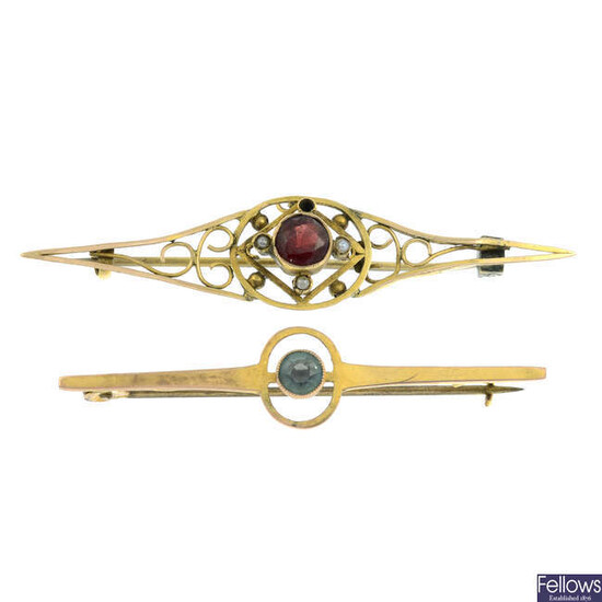 Two early 20th century 9ct gold gem-set bar brooches.