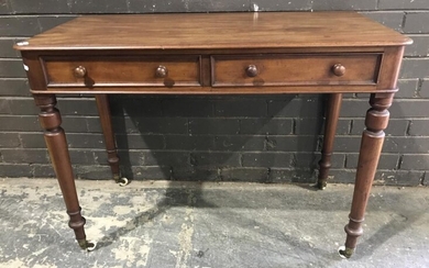Victorian Mahogany Side Table, with two drawers & turned legs (h:80 x w:107 x d:51cm)
