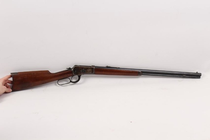 Winchester Model 1892 lever action rifle in 25-20