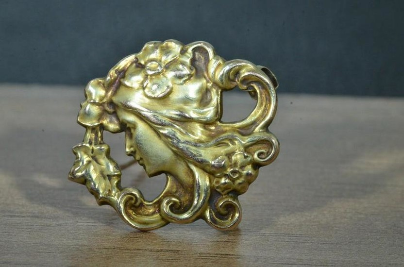14 KT Yellow Gold Art Nouveau Lady and Flower Brooch