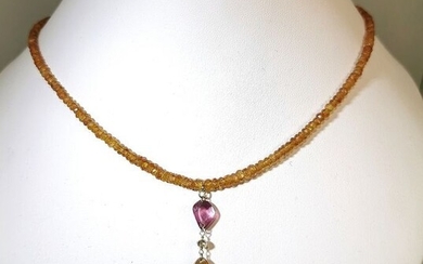18 kt. Tahitian pearl, Yellow gold - Necklace with pendant Sapphires - Garnets