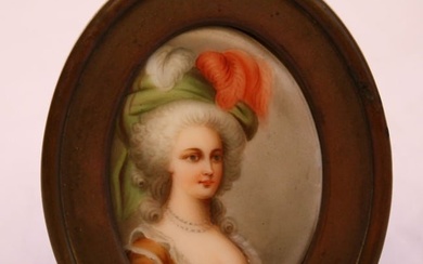 19C FRENCH HAND PAINTING OF A LADY ON PORCELAIN