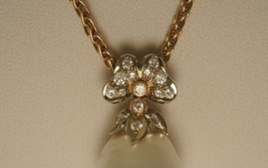 18 kt. Gold - Necklace with pendant - 30.60 ct Pearl - Diamond