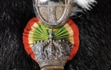 A CAVALRY NC-OFFICER'S BEARSKIN OF THE 19TH LIGHT CAVALRY GUIDE REGIMENT