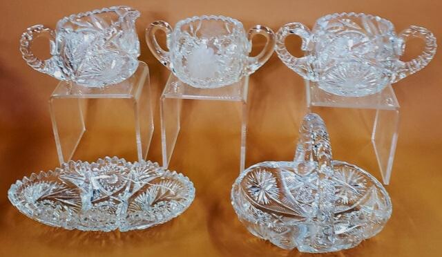 5 PIECES OF CUT GLASS