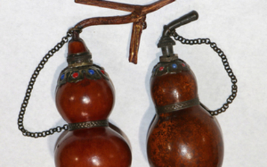 Chinese Double Gourd Snuff Bottles
