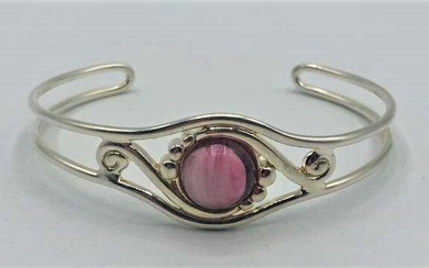 .925 Sterling Silver Bracelet Pink Center Stone