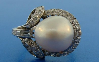 9.36-ct Natural Baroque Pearl GIA RING Diamond Platinum
