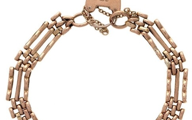 A 9ct gold bracelet, of gate-link design, to a 9ct gold padlock clasp, approximate length 16cm, 15g