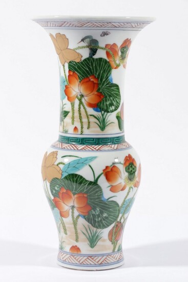 A Chinese Ceramic Vase with Floral and Bird Themed Motif, Mark to Base (H:31cm)