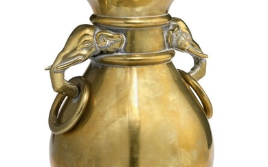 SOLD. A Chinese bronze vase of pear form bearing the six-character mark of Qianlong. 18th-19th century. Weight 2474 g. H. 23 cm. – Bruun Rasmussen Auctioneers of Fine Art