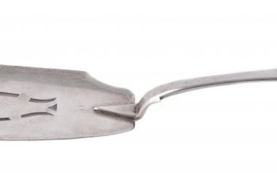 A George IV English provincial fiddle pattern fish slice by William Hope of Plymouth Dock