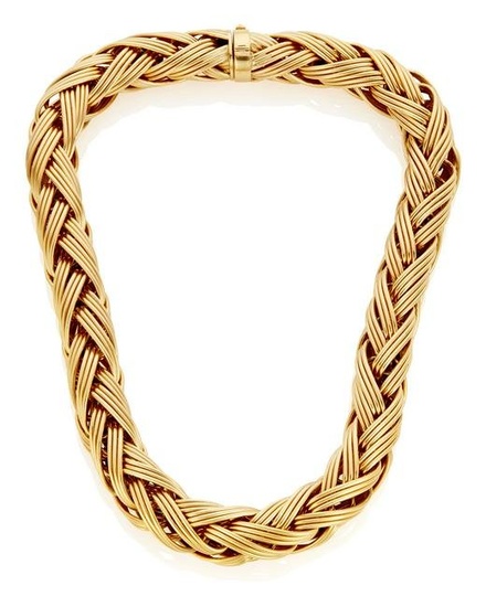 A German gold necklace