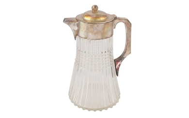 A LARGE GLASS AND SILVER PLATED WATER JUG, 20TH CENTURY