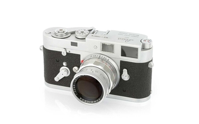 A Leica M2 'Attrappe' Rangefinder Camera