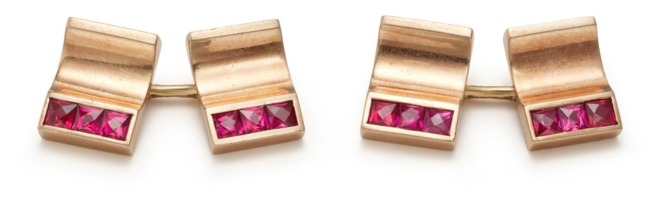 A Pair of Synthetic Ruby and Gold Cufflinks