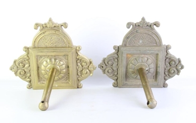 A Pair of Victorian Brass Gasolier Brackets Decorated with Acanthus Motif (34cm x 30cm, Length of Rod 27cm)