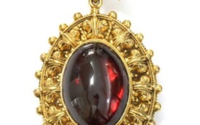 A Victorian garnet set fringe pendant/brooch, c.1860