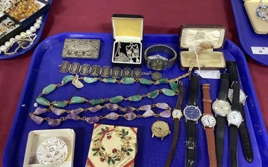 A Vintage 9ct Gold Cased Ladies Wristwatch, (damages), to de...
