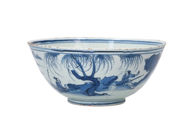 (-), A blue and white porcelain bowl, decorated...
