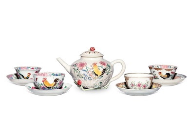 A group of famille-rose teawares, Qing dynasty, Yongzheng / Qianlong period | 清雍正 / 乾隆 粉彩器一組九件