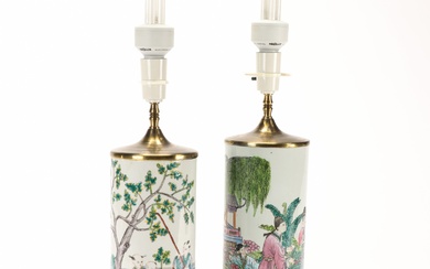 A pair of Chinese porcelain hat stands, 1900s (2)