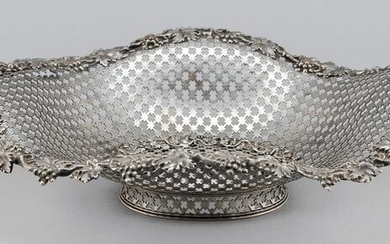 AMERICAN SILVER BASKET Third Quarter of the 19th