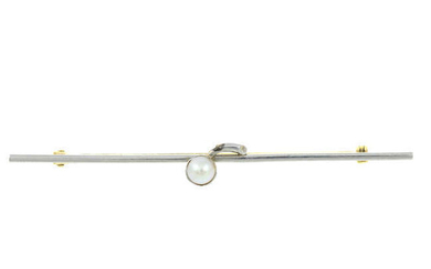 An early 20th century 15ct gold and platinum split pearl bar brooch.