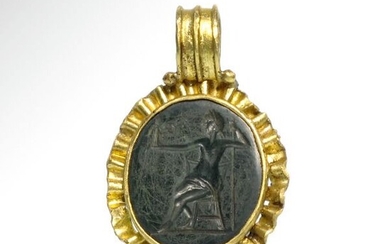 Ancient Roman Serpentine and gold Pendant with Intaglio of Zeus