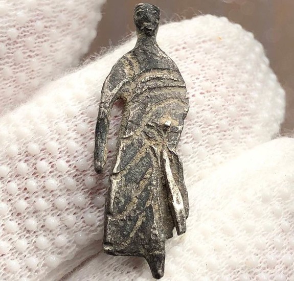Ancient Roman Silver Male Figurine wearing Toga, so called ''Togatus'' in interesting style.