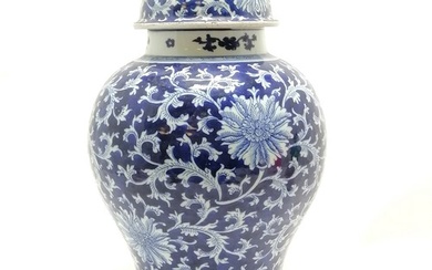 Antique Chinese blue & white large baluster vase with cover ...