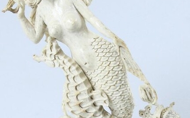 Asian carving - A stunning carved Mermaid with a seahorse at her side. Watch her fishy skin, real craftmanship! Walrus bone (height c. 150 mm.)
