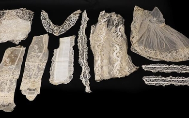 Assorted Early 20th Century Lace and Costume Accessories, comprising a...