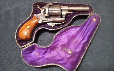 Belgium - 19th century - Quality Piece in Original Case - Pinfire (Lefaucheux) - Revolver - 7mm Cal