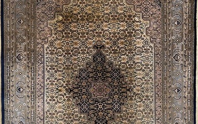 Bidjar - Carpet - 245 cm - 173 cm