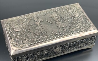 Casket (1) - Silver - Indonesia - Early 20th century