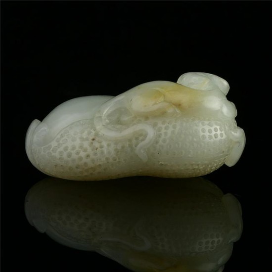 Chinese Hetian Jade Statue - Mouse and Peanut