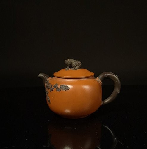 Chinese Zisha Teapot and Cover.(Mark of Jiang Rong)