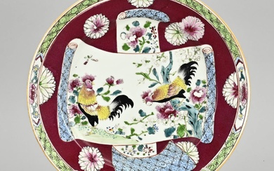 Chinese plate Ø 23.6 cm.