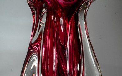 Chřibská (Borske Sklo) - Josef Hospodka - Vase - Mid Century Designer Vase - Sommerso - Height 24 cm / 2.20 kg - Glass