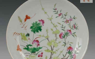 Deep plate - marked Daoguang (1) - Fencai - Porcelain - Peaches and lotus flowers - China - 19th century