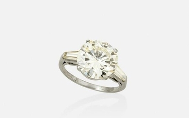 Diamond ring, 6.17 cts