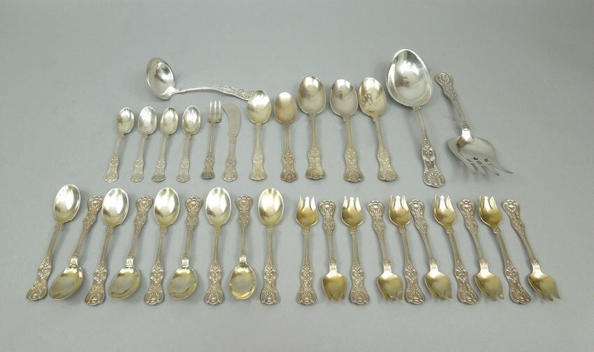 Dominic & Haff Sterling Silver Flatware, 33 Pieces.